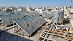 שיקום מערכת סולארית אחרי שנים של הזנחה המדריך המלא לחידוש המערכת